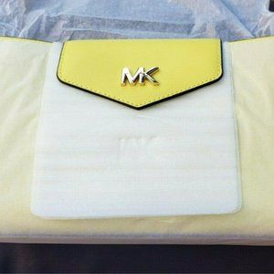 MICHAEL KORS MOTT LG CLUTCH Crossbody Bag SUNSHINE